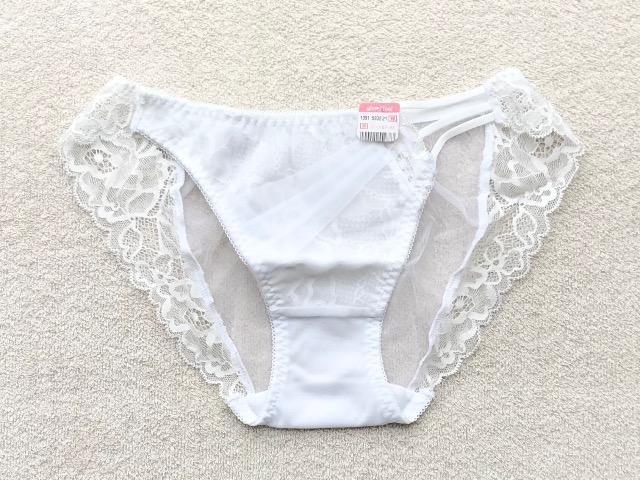 エメフィール ビキニ ショーツ Mサイズ 3ライン&バックシースルー ホワイト < 女性ファッション エメフィール ビキニ ショーツ Mサイズ 3ライン&バックシースルー ホワイト < 女性ファッションの