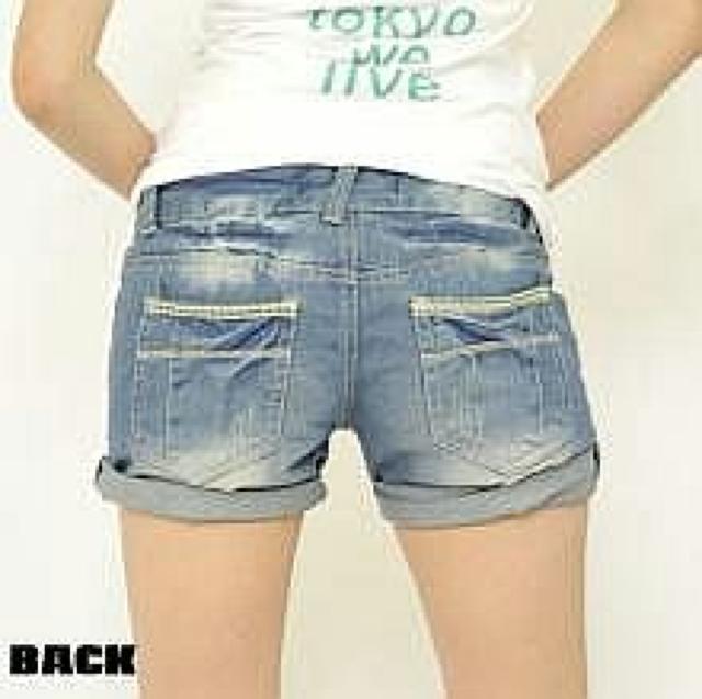 裏地&ポッケチェック柄♪デニム折返し ショーパン ショートパンツ 28 < 女性ファッション 裏地&ポッケチェック柄♪デニム折返し ショーパン ショートパンツ 28 < 女性ファッションの