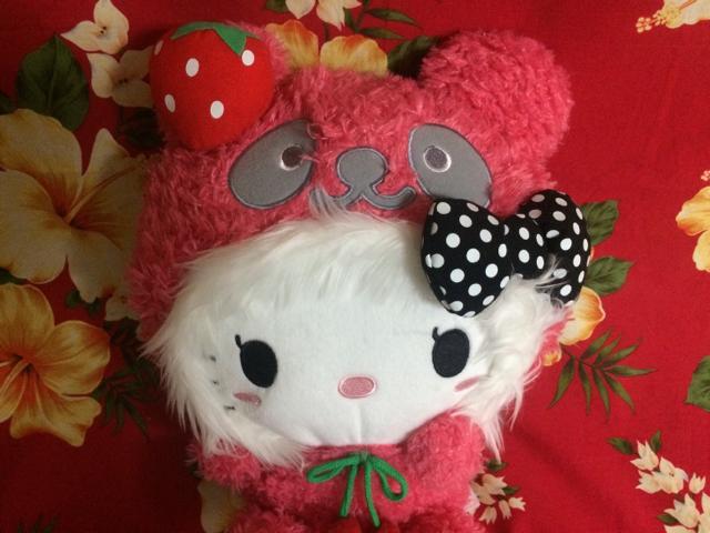 新品未使用☆キティちゃんぬいぐるみ☆めちゃかわレッドのパンダ < おもちゃ  新品未使用☆キティちゃんぬいぐるみ☆めちゃかわレッドのパンダ < おもちゃの