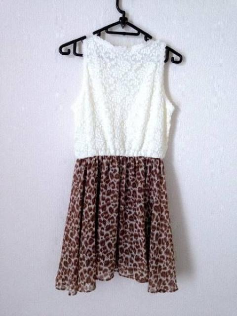 新品■可愛い♪ふわふわレーストップス ヒョウ柄スカート ノースリーブ ワンピー < 女性ファッション  新品■可愛い♪ふわふわレーストップス ヒョウ柄スカート ノースリーブ ワンピー < 女性ファッションの