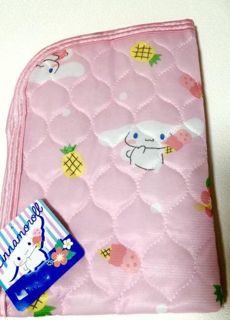 【シナモロール】シナモン★2点セット『ラグマット & 枕パット 』全て新品 < アニメ/コミック/キャラクター  【シナモロール】シナモン★2点セット『ラグマット & 枕パット 』全て新品 < アニメ/コミック/キャラクターの