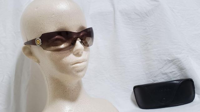 正規未 ブルガリ ビーゼロ ロゴ×トンドサン スポーティーサングラス 茶 太陽アイコン フレームレス シールド1枚レンズ 付属有 < ブランド  正規未 ブルガリ ビーゼロ ロゴ×トンドサン スポーティーサングラス 茶 太陽アイコン フレームレス シールド1枚レンズ 付属有 < ブランドの