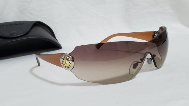 正規未 ブルガリ ビーゼロ ロゴ×トンドサン スポーティーサングラス 茶 太陽アイコン フレームレス シールド1枚レンズ 付属有 < ブランド  正規未 ブルガリ ビーゼロ ロゴ×トンドサン スポーティーサングラス 茶 太陽アイコン フレームレス シールド1枚レンズ 付属有 < ブランドの