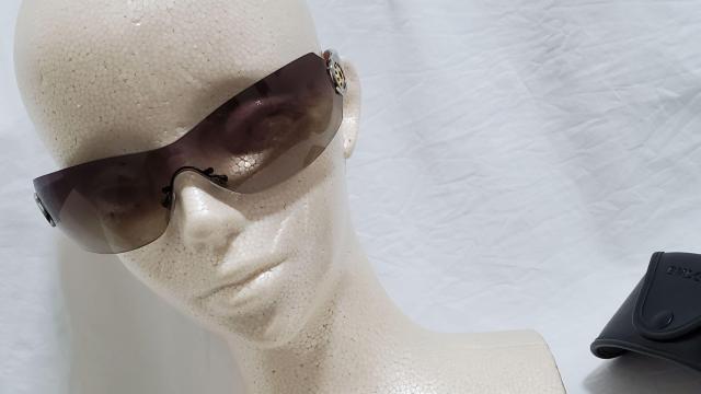 正規未 ブルガリ ビーゼロ ロゴ×トンドサン スポーティーサングラス 茶 太陽アイコン フレームレス シールド1枚レンズ 付属有 < ブランド  正規未 ブルガリ ビーゼロ ロゴ×トンドサン スポーティーサングラス 茶 太陽アイコン フレームレス シールド1枚レンズ 付属有 < ブランドの