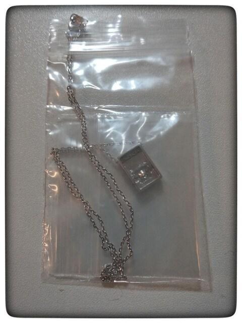 新品未開封!!「Dancing Stone」〉 クロスフォー株主優待品 < 女性アクセサリー/時計  新品未開封!!「Dancing Stone」〉 クロスフォー株主優待品  < 女性アクセサリー/時計の