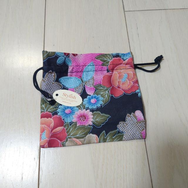 ▲ポイント消化に 送料110円 新品タグ付き 和柄ミニポーチ < 女性ファッション  ▲ポイント消化に 送料110円 新品タグ付き 和柄ミニポーチ  < 女性ファッションの