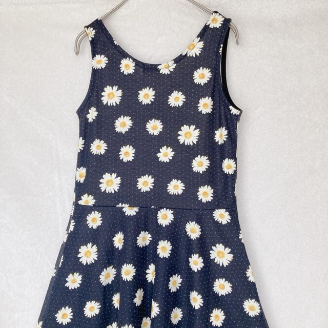 Sky Bomber 花柄 ノースリーブ Aライン 昭和レトロ ワンピース M 黒 古着 N2m < 女性ファッション Sky Bomber 花柄 ノースリーブ Aライン 昭和レトロ ワンピース M 黒 古着 N2m < 女性ファッションの