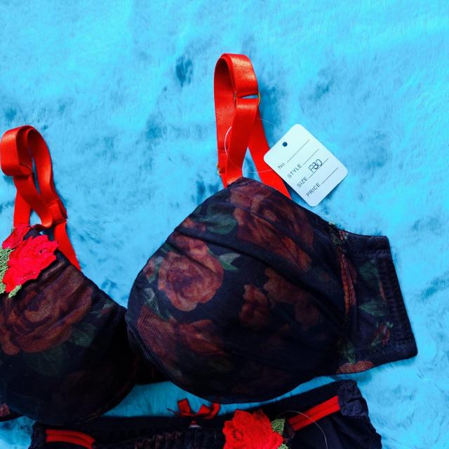 エロcute。。F80×LLオーガンジーレース×フラワー柄。。ブラジャー&ショーツセット。。グラマー大きいサイズローズ薔薇 < 女性ファッション  エロcute。。F80×LLオーガンジーレース×フラワー柄。。ブラジャー&ショーツセット。。グラマー大きいサイズローズ薔薇 < 女性ファッションの