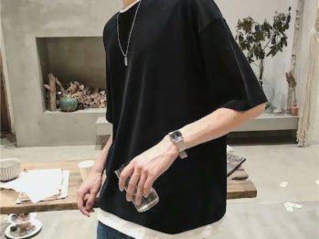 T�V���c �r�b�O�V���G�b�g ���� �g�b�v�X �J�b�g�\�[ �u���b�N  �� �j���t�@�b�V������ 