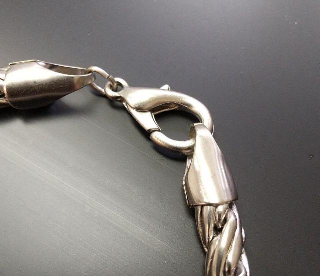 送料無料!シンプル 編み込み風 ブレスレット < 男性ファッション  送料無料!シンプル 編み込み風 ブレスレット < 男性ファッションの