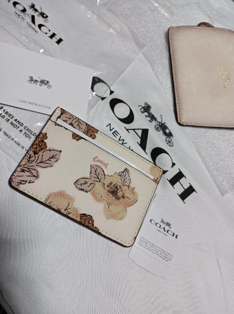 素敵★綺麗★COACH新品未使用★定期入れパスケース.カードケース★★プレゼントにも★ < ブランド  素敵★綺麗★COACH新品未使用★定期入れパスケース.カードケース★★プレゼントにも★  < ブランドの