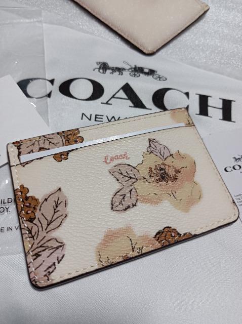 素敵★綺麗★COACH新品未使用★定期入れパスケース.カードケース★★プレゼントにも★ < ブランド  素敵★綺麗★COACH新品未使用★定期入れパスケース.カードケース★★プレゼントにも★ < ブランドの