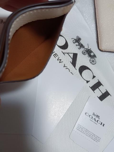 素敵★綺麗★COACH新品未使用★定期入れパスケース.カードケース★★プレゼントにも★ < ブランド  素敵★綺麗★COACH新品未使用★定期入れパスケース.カードケース★★プレゼントにも★ < ブランドの