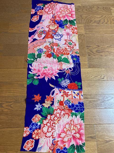1834.未使用☆レトロ派手柄着物☆コスプレやリメイクに < 女性ファッション  1834.未使用☆レトロ派手柄着物☆コスプレやリメイクに < 女性ファッションの