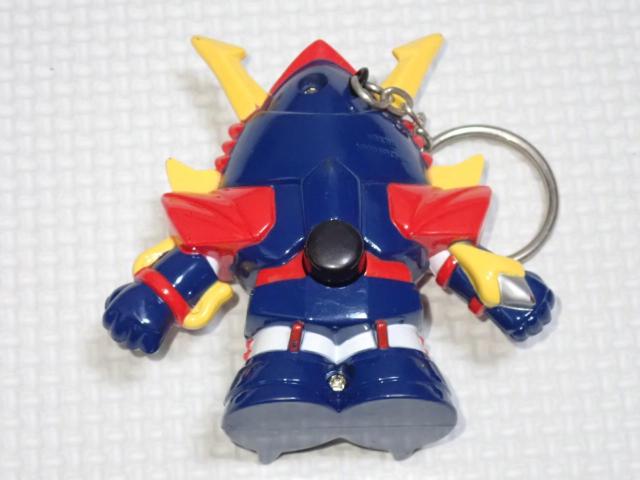 勇者ライディーン キーホルダー 8cm ボタンを押すと目が光ります < アニメ/コミック/キャラクター 勇者ライディーン キーホルダー 8cm ボタンを押すと目が光ります < アニメ/コミック/キャラクターの