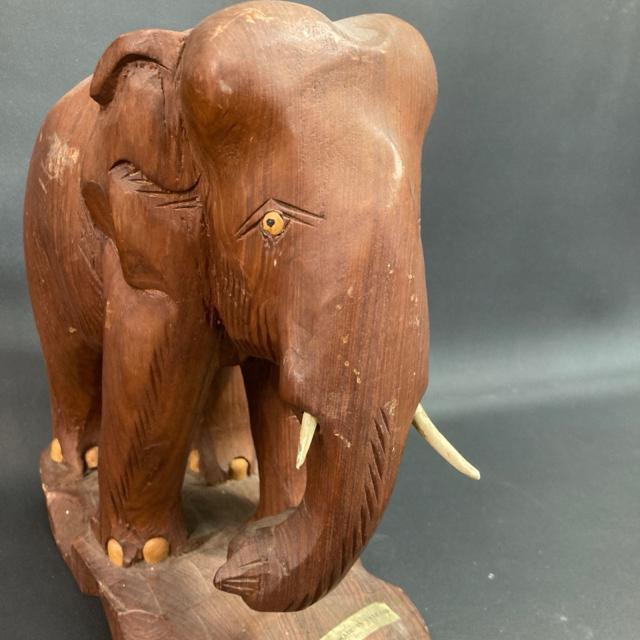 木彫り 象 タイ製 タイ土産 インテリア アジアン雑貨 置物 < ホビー  木彫り 象 タイ製 タイ土産 インテリア アジアン雑貨 置物 < ホビーの