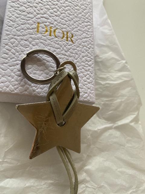 DiorRX mxeB񔄕iZbg@ҏ