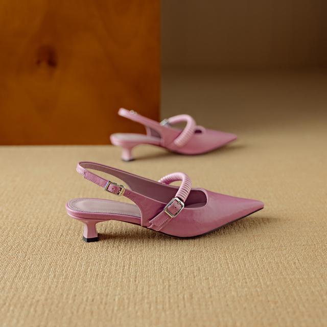 ポインテッドトゥラムレザーバックストラップサンダル全3色 < 女性ファッション  ポインテッドトゥラムレザーバックストラップサンダル全3色 < 女性ファッションの