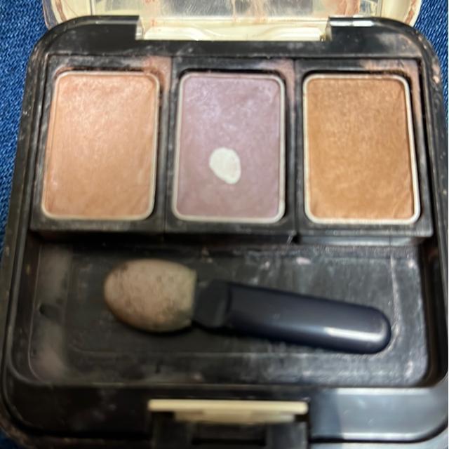 ソフィーナ アイシャドウ < ブランド  ソフィーナ アイシャドウ < ブランドの