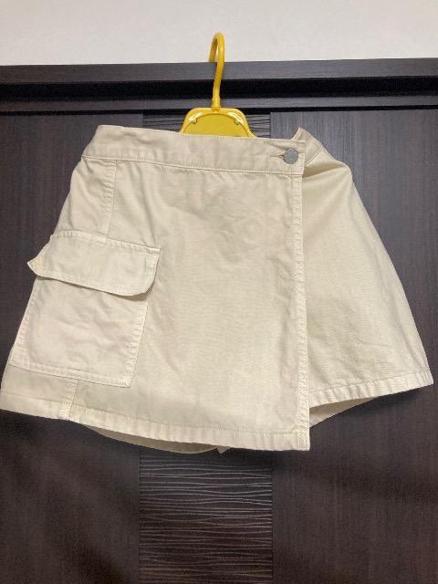 GUスカート風ショートパンツ/A.S.K.G熊のチャームが可愛い薄手ナイロンパーカー < ブランド  GUスカート風ショートパンツ/A.S.K.G熊のチャームが可愛い薄手ナイロンパーカー < ブランドの