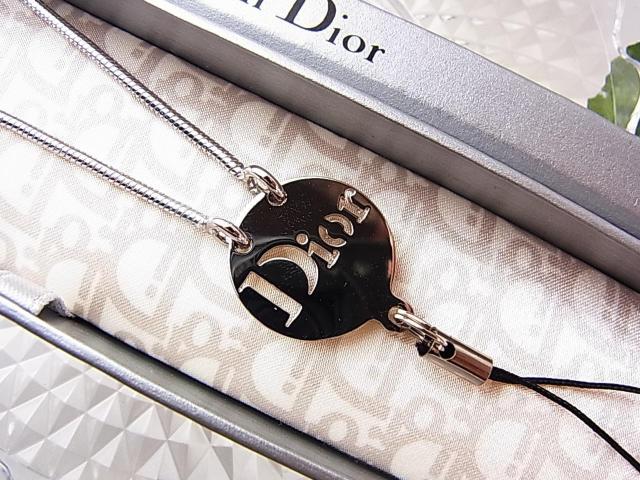 500円スタ★正規未使用 Christian Diorクリスチャンディオール ロゴ携帯ストラップ/チャーム 型番D12921 箱付 < ブランド 500円スタ★正規未使用 Christian Diorクリスチャンディオール ロゴ携帯ストラップ/チャーム 型番D12921 箱付 < ブランドの