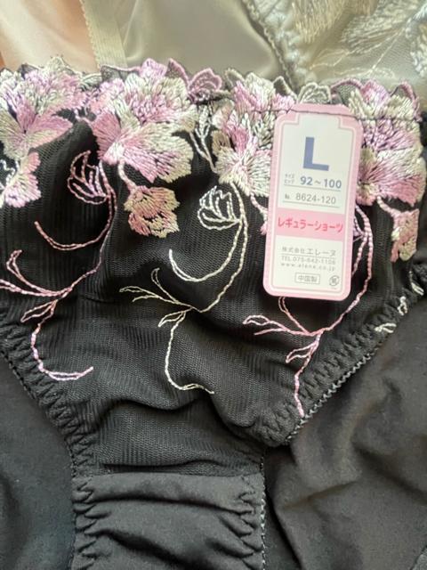 Lサイズ!5枚セット!光沢感あるサラッと素材!刺繍が、綺麗な!高貴品格!色とりどり!エレガント!ショーツ!No.2 < 女性ファッション Lサイズ!5枚セット!光沢感あるサラッと素材!刺繍が、綺麗な!高貴品格!色とりどり!エレガント!ショーツ!No.2 < 女性ファッションの