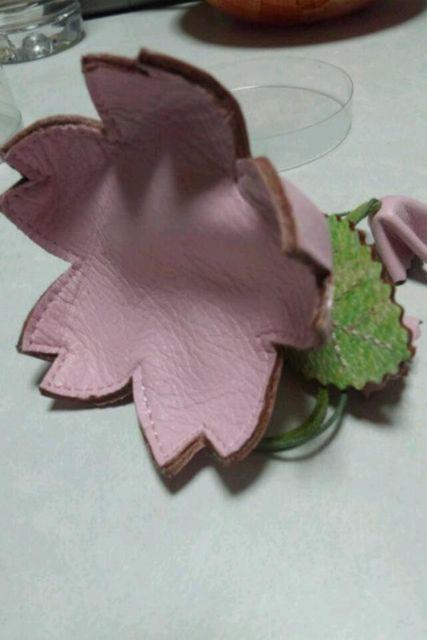 ■本革製■可愛い桜の大きな花弁/小銭&小物入れ♪品薄品☆新品! < 女性ファッション  ■本革製■可愛い桜の大きな花弁/小銭&小物入れ♪品薄品☆新品!  < 女性ファッションの