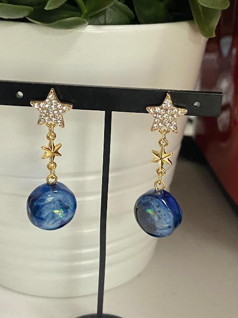 レジン スターピアス 紺  < 女性ファッション  レジン スターピアス 紺  < 女性ファッションの