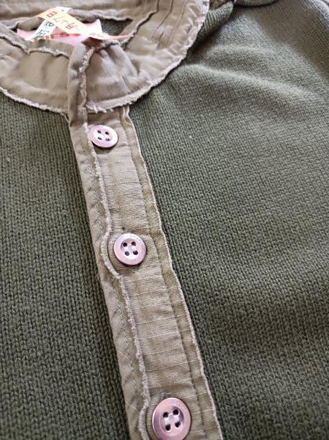 DIESEL★くすみ緑.深緑★前ボタンニットセーター★新品同様★男女★異素材★カッコイイ素敵オシャレ★ディーゼル★定価4万近く★ < ブランド  DIESEL★くすみ緑.深緑★前ボタンニットセーター★新品同様★男女★異素材★カッコイイ素敵オシャレ★ディーゼル★定価4万近く★ < ブランドの