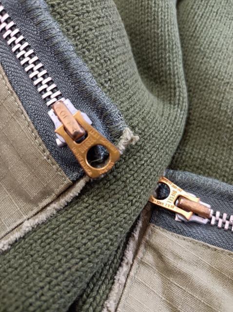 DIESEL★くすみ緑.深緑★前ボタンニットセーター★新品同様★男女★異素材★カッコイイ素敵オシャレ★ディーゼル★定価4万近く★ < ブランド  DIESEL★くすみ緑.深緑★前ボタンニットセーター★新品同様★男女★異素材★カッコイイ素敵オシャレ★ディーゼル★定価4万近く★ < ブランドの