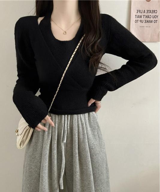 送料無料 新品 レイヤードニットトップス ホルターネック < 女性ファッション  送料無料 新品 レイヤードニットトップス ホルターネック < 女性ファッションの