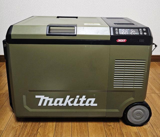 マキタ 充電式保冷温庫 CW004G オリーブ 29L < 家電/AV  マキタ 充電式保冷温庫 CW004G オリーブ 29L  < 家電/AVの