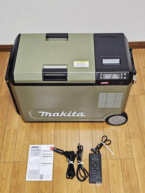 マキタ 充電式保冷温庫 CW004G オリーブ 29L < 家電/AV  マキタ 充電式保冷温庫 CW004G オリーブ 29L < 家電/AVの