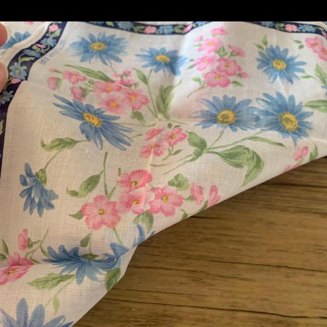 PAUL HARGITTAI 花柄★パステルカラー。ハンカチ < 女性ファッション PAUL HARGITTAI 花柄★パステルカラー。ハンカチ < 女性ファッションの