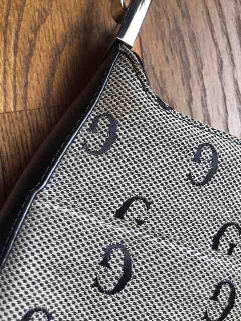 かっちりモノトーンバック キャンバス地×レザー < 女性ファッション  かっちりモノトーンバック キャンバス地×レザー < 女性ファッションの