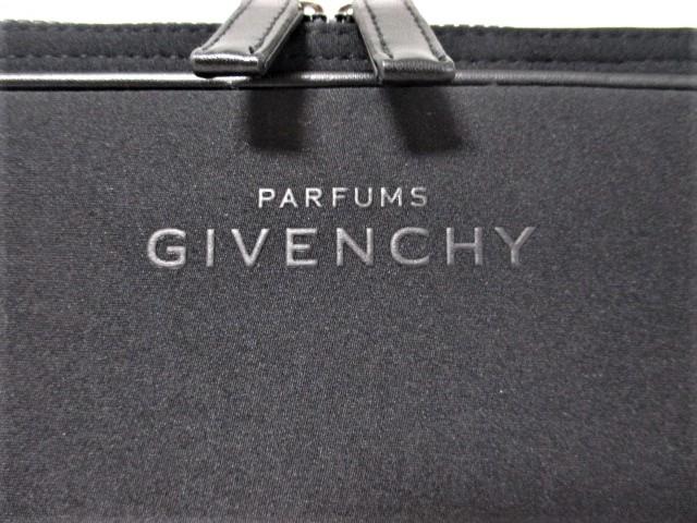 GIVENCHY WoVB S Nb`obO/YVi  uh 