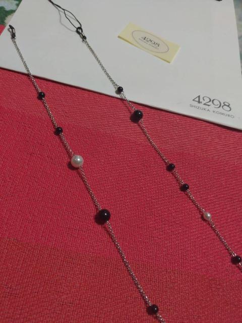 4298SHIZUKA KOMURO/コムロシズカ/ネックレス風メガネアクセサリー/シルバー&パール系/A < 女性アクセサリー/時計 4298SHIZUKA KOMURO/コムロシズカ/ネックレス風メガネアクセサリー/シルバー&パール系/A < 女性アクセサリー/時計の