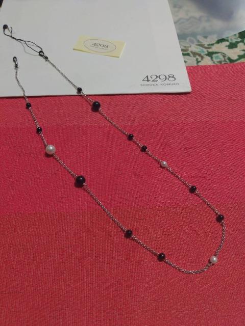 4298SHIZUKA KOMURO/コムロシズカ/ネックレス風メガネアクセサリー/シルバー&パール系/A < 女性アクセサリー/時計 4298SHIZUKA KOMURO/コムロシズカ/ネックレス風メガネアクセサリー/シルバー&パール系/A < 女性アクセサリー/時計の