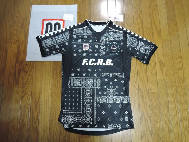 新品 F.C.Real Bristol × MEYBA エフシーレアルブリストル × メイバ バンダナ柄 Tシャツ ゲームシャツ < ブランド  新品 F.C.Real Bristol × MEYBA エフシーレアルブリストル × メイバ バンダナ柄 Tシャツ ゲームシャツ < ブランドの