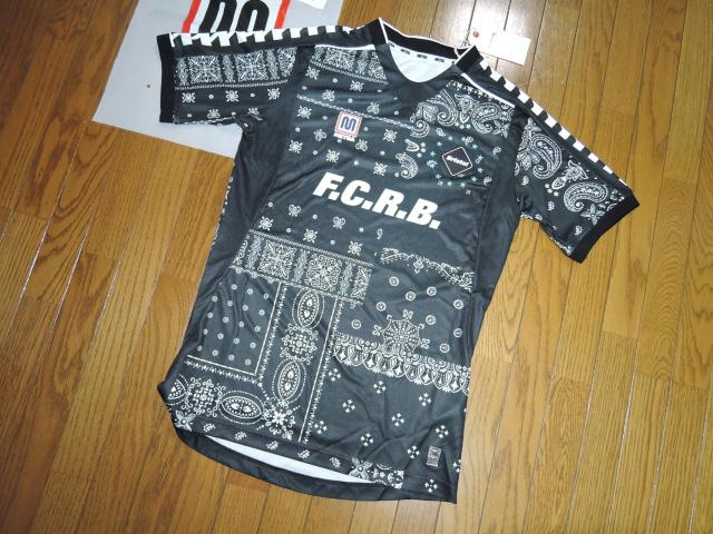 新品 F.C.Real Bristol × MEYBA エフシーレアルブリストル × メイバ バンダナ柄 Tシャツ ゲームシャツ < ブランド  新品 F.C.Real Bristol × MEYBA エフシーレアルブリストル × メイバ バンダナ柄 Tシャツ ゲームシャツ < ブランドの