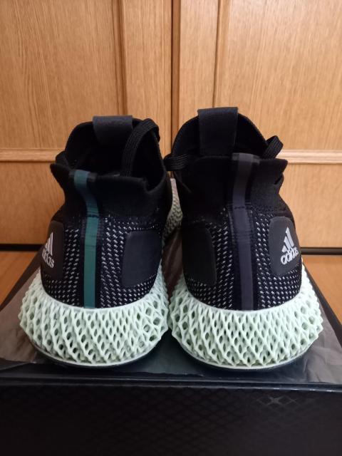 83%オフ、adidas、高機能スニーカー(美品、黒、27) < 男性ファッション  83%オフ、adidas、高機能スニーカー(美品、黒、27) < 男性ファッションの