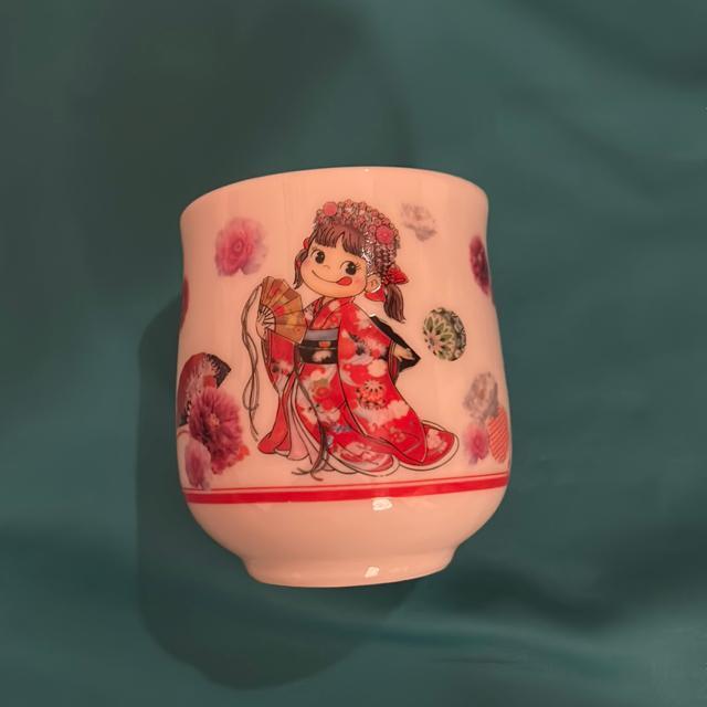 ペコちゃん 湯呑み < アニメ/コミック/キャラクター  ペコちゃん 湯呑み  < アニメ/コミック/キャラクターの