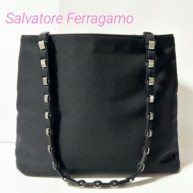 ���i Salvatore Ferragamo �t�F���K�� AU-21 0719 ���@���`�F�[�� �L�����o�X �V�����_�[�o�b�O  �� �u�����h�� 