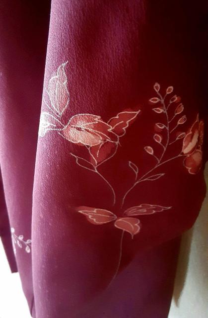 着物 羽織 パープル 紫 花柄 ピンク 和服 きもの 呉服 羽織りレトロ 昭和 大正 < 女性ファッション  着物 羽織 パープル 紫 花柄 ピンク 和服 きもの 呉服 羽織りレトロ 昭和 大正 < 女性ファッションの