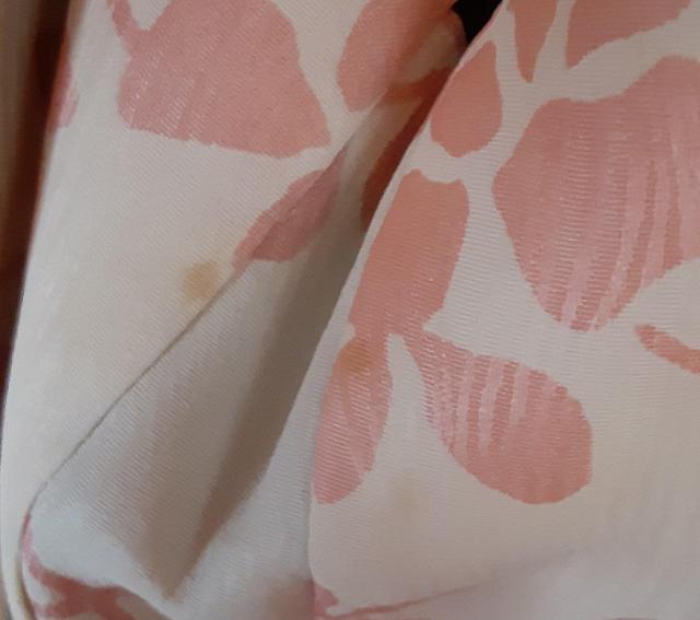 着物 羽織 パープル 紫 花柄 ピンク 和服 きもの 呉服 羽織りレトロ 昭和 大正 < 女性ファッション  着物 羽織 パープル 紫 花柄 ピンク 和服 きもの 呉服 羽織りレトロ 昭和 大正 < 女性ファッションの