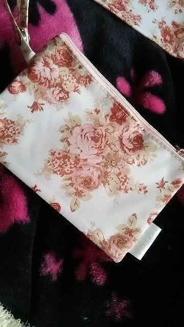 XU g[gobO|[`t   t@bV 