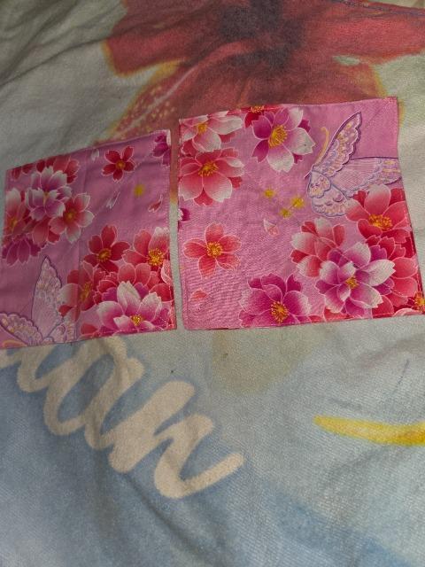 ★新品ピンク×桜蝶ラメ入柄コースター2枚セット < キッズ/ベビー  ★新品ピンク×桜蝶ラメ入柄コースター2枚セット  < キッズ/ベビーの