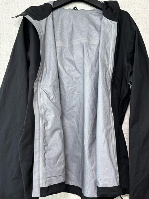 新品 アークテリクス ゴアテックス ジャケット ブラック Lサイズ < 男性ファッション 新品 アークテリクス ゴアテックス ジャケット ブラック Lサイズ < 男性ファッションの