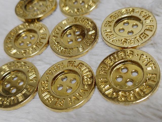 英字が可愛いボタン★8個セット★中古品 < ペット/手芸/園芸 英字が可愛いボタン★8個セット★中古品 < ペット/手芸/園芸の