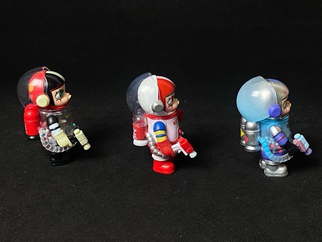 �y�����A�z 3�̃Z�b�g �V�[�N���b�g �R�J�R�[�� ���� �|�b�v�}�[�g Louis De Guzman �O���t�B�e�B MOLLY �� ��������� 